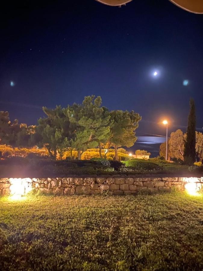 Beach House Near Athens Agia Marina  Екстериор снимка