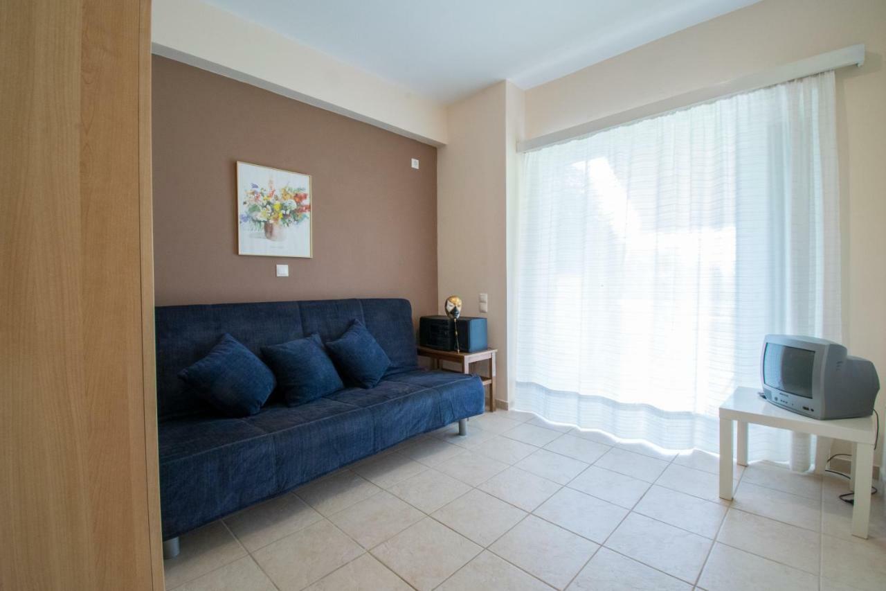 Beach House Near Athens Agia Marina  Екстериор снимка